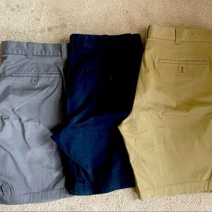 3 pairs J Crew 9” stretch chino short 31